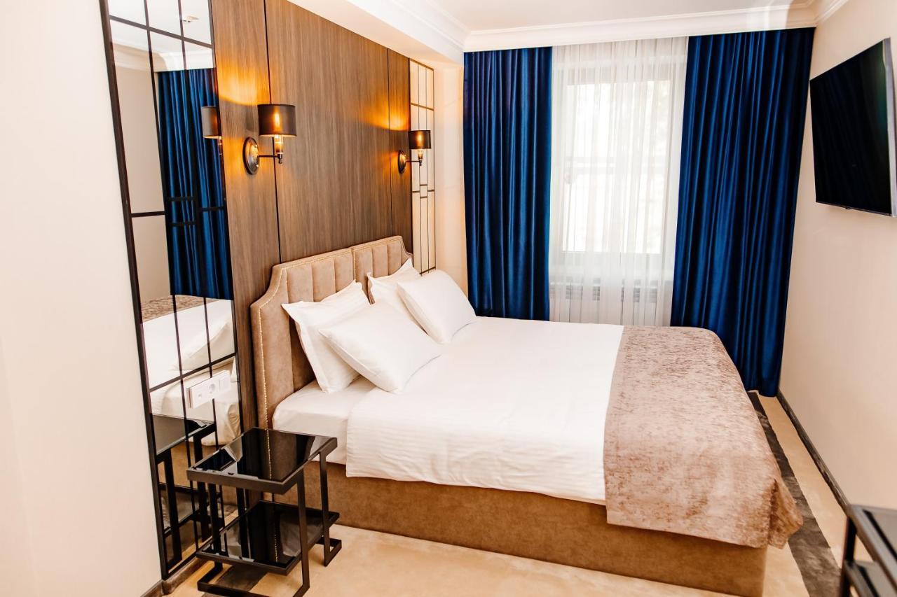 Lion'S Hotel Chişinău Eksteriør billede