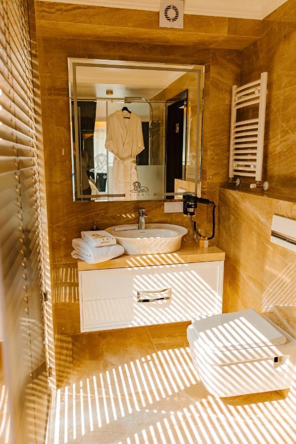 Lion'S Hotel Chişinău Eksteriør billede